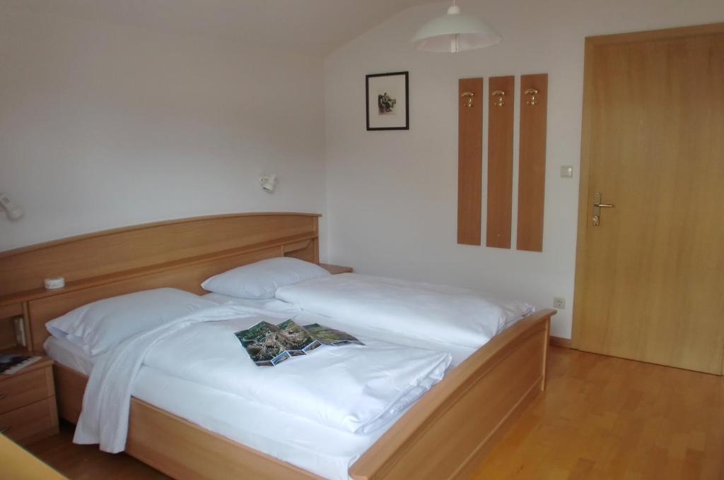 Hotel Viktoria Castelrotto Room photo