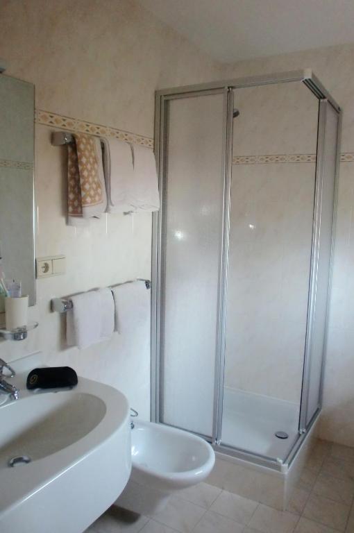 Hotel Viktoria Castelrotto Room photo
