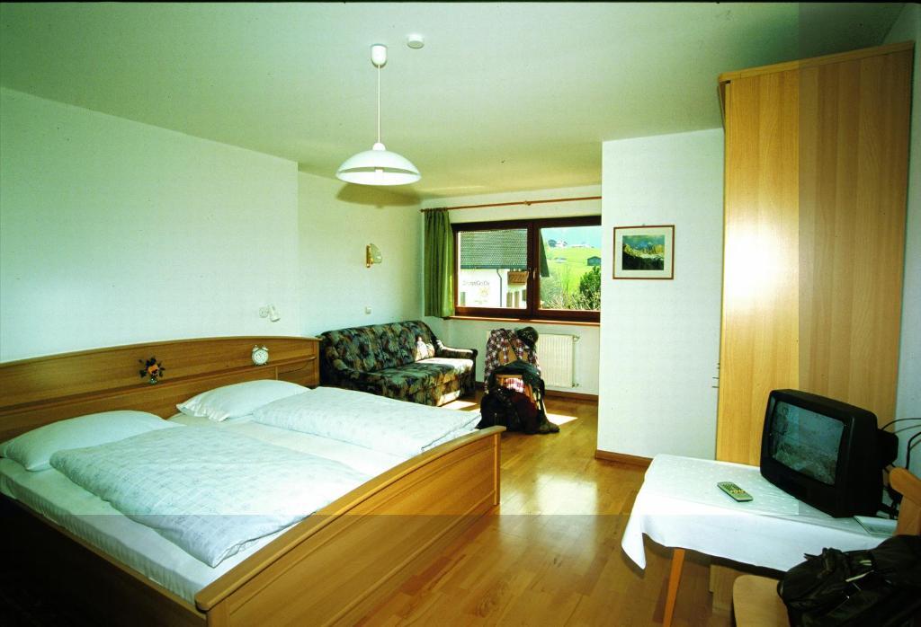 Hotel Viktoria Castelrotto Room photo