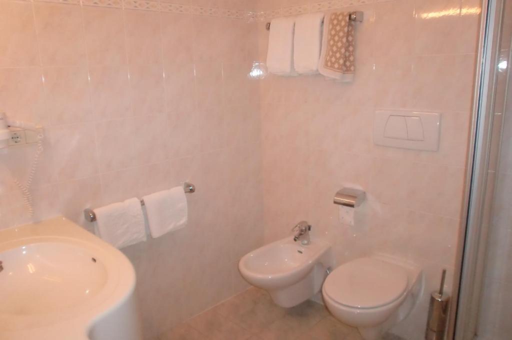 Hotel Viktoria Castelrotto Room photo